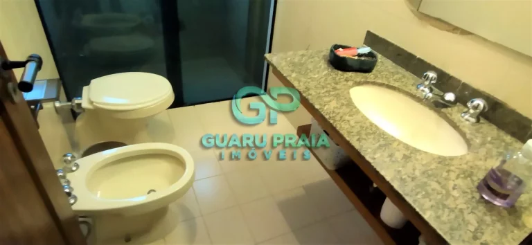 Imagem 3 dormitórios, sendo 2 suítes, uma suíte com sacada, 3 banheiros, sala para 3 ambientes, varanda, cozinha planejada, despensa, área de serviço, 1 vaga de garagem.