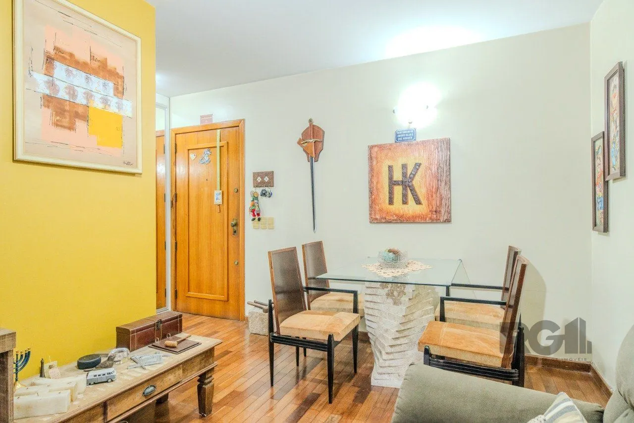 Imagem Apartamento de 1 quarto, sacada e uma vaga de garagem no bairro Santana POA/RS.