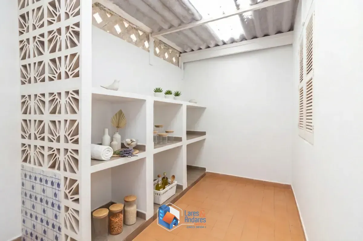 Imagem Sobrado para venda em Vila Cordeiro com 4 quartos, sendo 1 suíte, 160m²