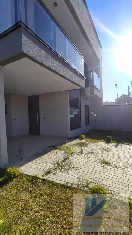 Imagem Sobrado para Venda em São José dos Pinhais, Cidade jardim, 3 dormitórios, 1 suíte, 2 banheiros, 2 vagas