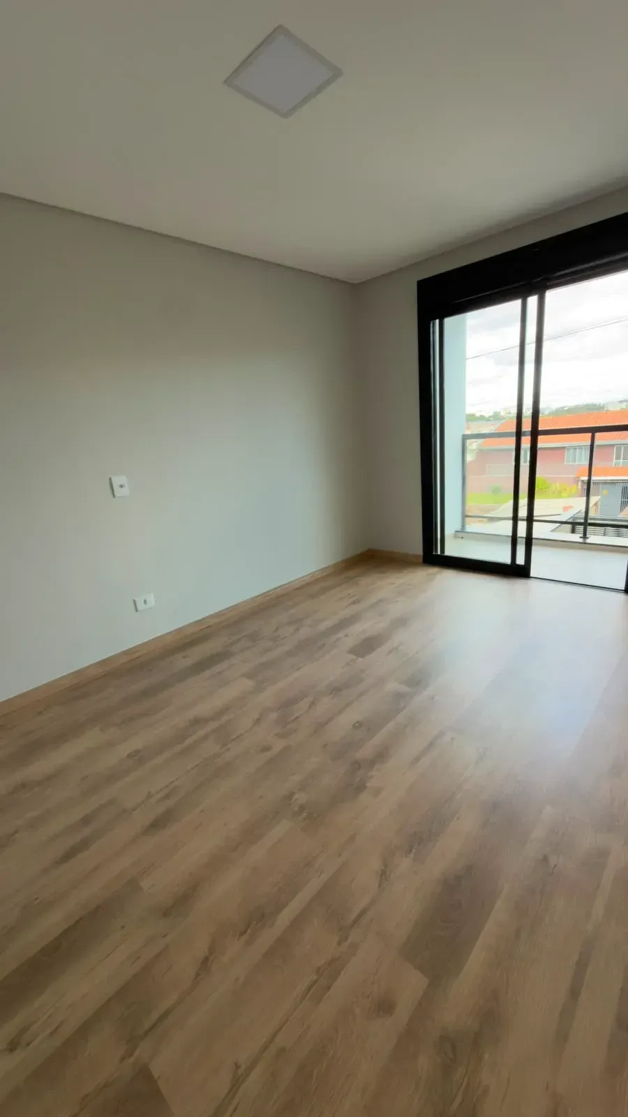 Imagem Sobrado com 3 Quartos à Venda, 140 m² em Boa Vista - Curitiba