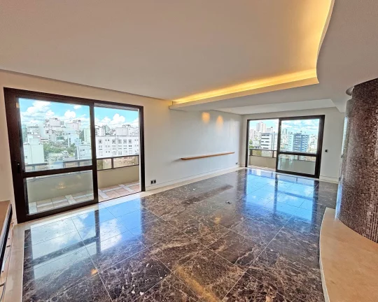 Imagem Apartamento 4 quartos para venda no bairro Madureira em Caxias do Sul