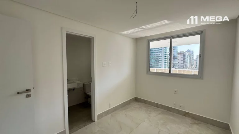 Imagem Apartamento com 3 dormitórios à venda, 111 m² por R$ 1.680.000,00 - Praia de Itapoã - Vila Velha/ES
