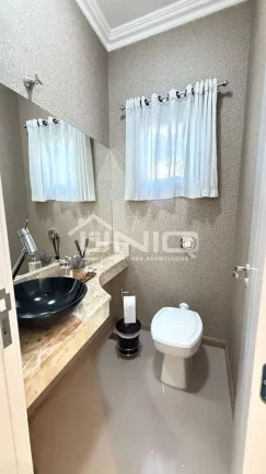 Imagem Casa Térrea Suíte + 2 Dormitórios Com Piscina e Salão de Festas - Fraron