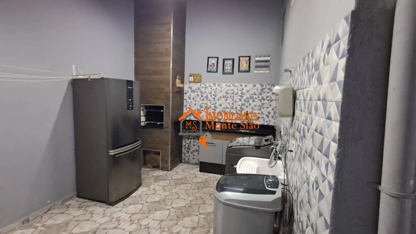 Imagem Casa com 2 dormitórios à venda, 59 m² por R$ 385.000,00 - Jardim Guilhermino - Guarulhos/SP