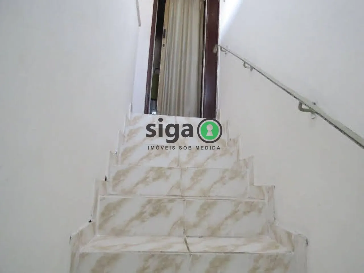 Imagem Sobrado à Venda Próximo ao Metrô Conceição | 3 Dormitórios | Quintal | 3 Vagas