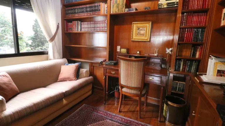Imagem Apartamento à venda em São Paulo, Campo Belo, com 3 quartos, 200m2