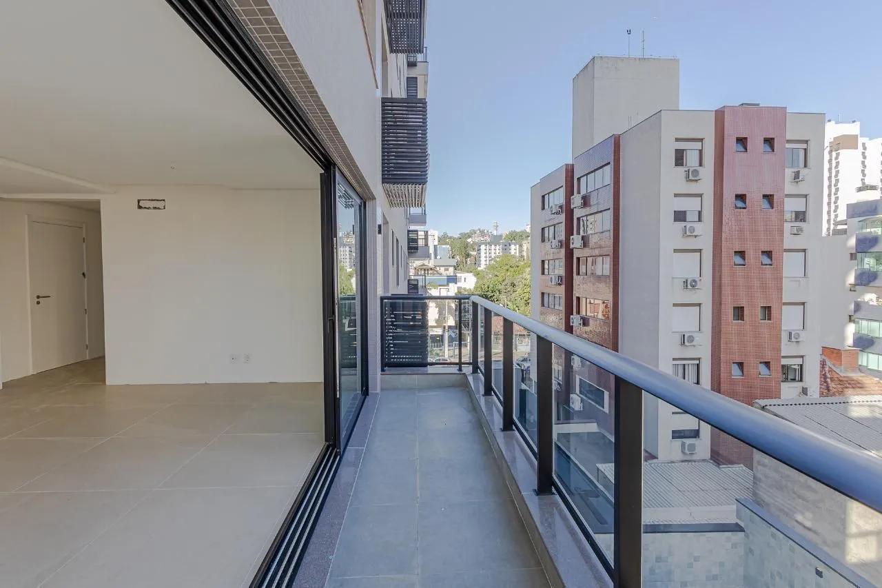 Imagem APARTAMENTO, 2 DORMITÓRIOS, 2 SUÍTES, VARANDA, VAGA DE GARAGEM, BAIRRO MENINO DEUS, PORTO ALEGRE/RS