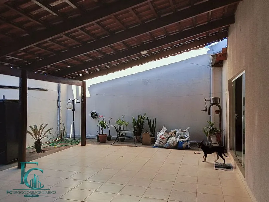 Imagem Casa â Venda no Condomínio das Esmeraldas - Goiânia