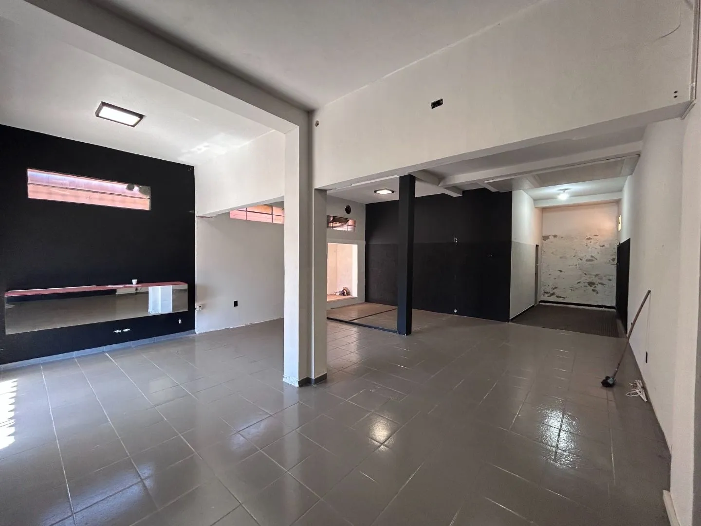 Imagem Ponto para alugar, 60 m² por R$ 1.350,00/mês - Antônio Caixeta - Patos de Minas/MG