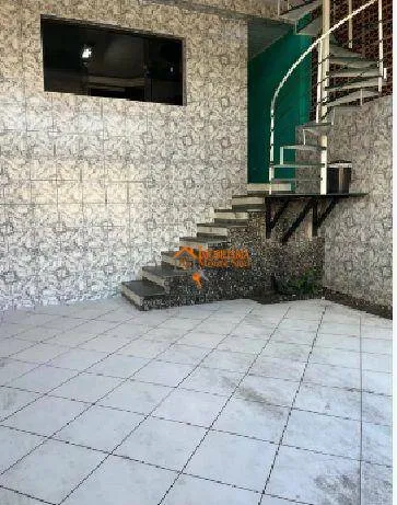 Imagem Sobrado com 3 dormitórios à venda, 200 m² por R$ 535.000,00 - Jardim Bananal - Guarulhos/SP