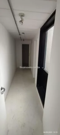 Imagem Conjunto Comercial para Locação na Vila Olímpia, São Paulo-SP - 6 Vagas de Garagem e 184,56 m² de Área