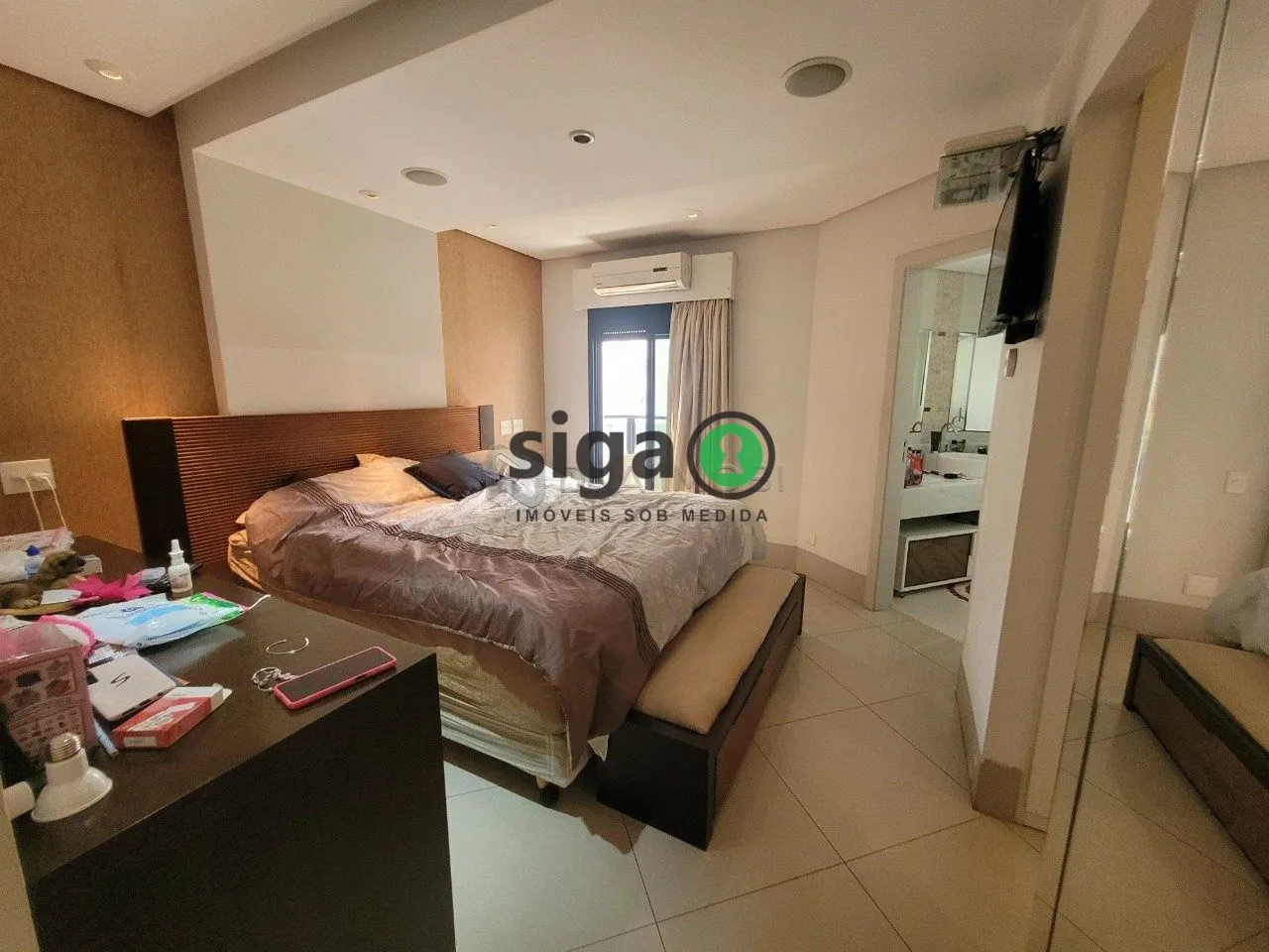 Imagem APARTAMENTO 209M², EM MOEMA, FORA DA ROTA DOS AVIÕES