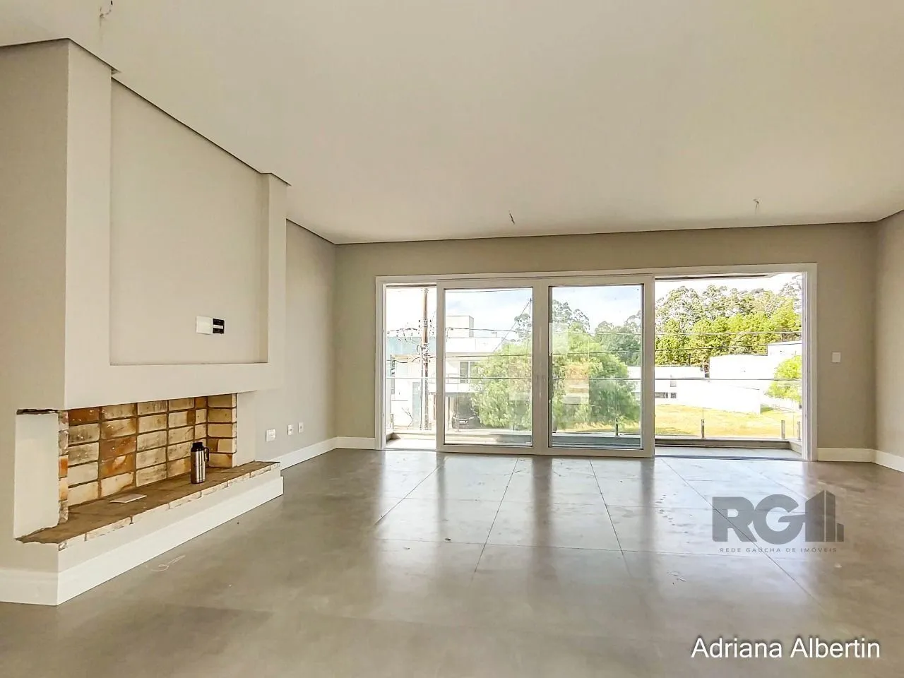 Imagem Casa com 303m² - 3 suítes - Alphaville Porto Alegre