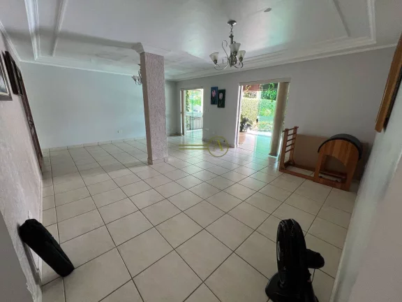 Imagem Triplex a venda Condomínio Bougainviile I Dois lotes e 5 Suítes em Peruíbe