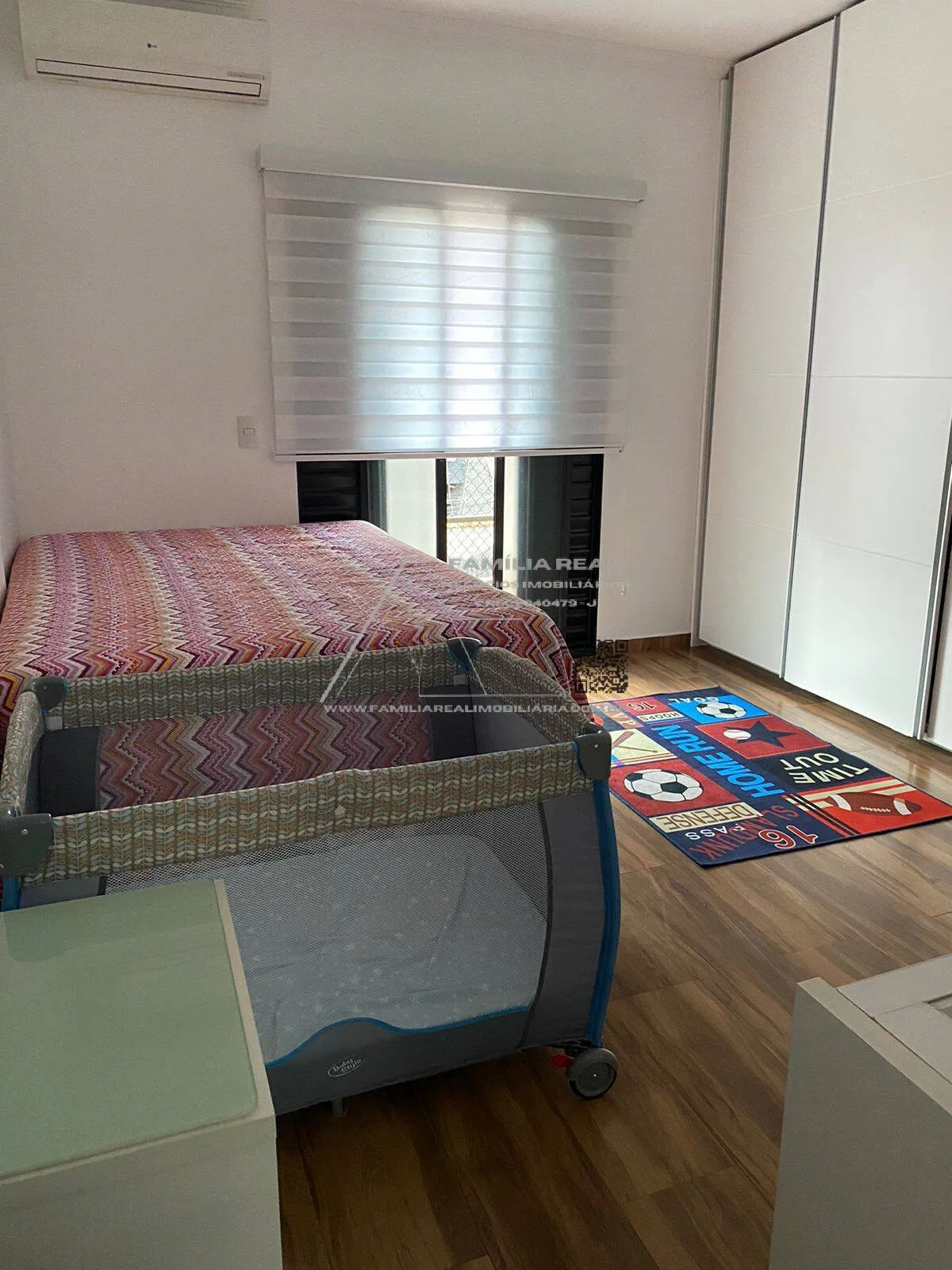 Imagem CASA ASSOBRADADA COM COMERCIO, PARA VENDA, NA CHÁCARA SANTO ANTÔNIO.