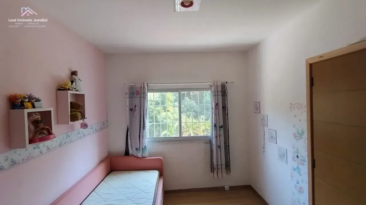Imagem Casa à venda - Área útil 191 m2 com 4 dormitórios - 1 vaga - Jardim Messina - Jundiaí - São Paulo