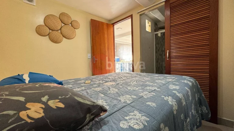 Imagem Cobertura duplex para venda, a 50 metros da Praia do Forte - Cabo Frio