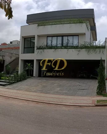 Imagem Casa de Alto Padrão em Condomínio Fechado em Mairiporã
