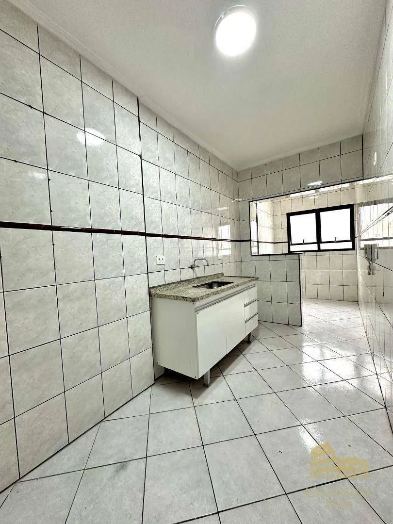 Imagem Apartamento com 1 dormitório para alugar, 54 m² por R$ 2.974,86/mês - Tupi - Praia Grande/SP