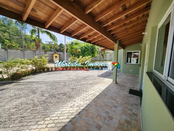Imagem Excelente casas mobiliadas para investimento em condomínio fechado