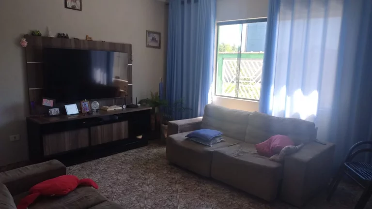 Imagem Casa á Venda c/ 03 dormitórios, sendo 02 suítes - Bairro Capuavinha, Iperó/SP