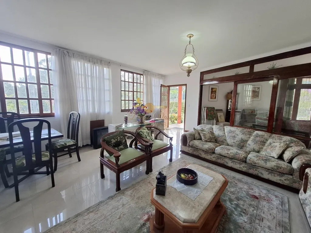 Imagem Casa para Venda em Teresópolis / RJ no bairro Parque do Ingá