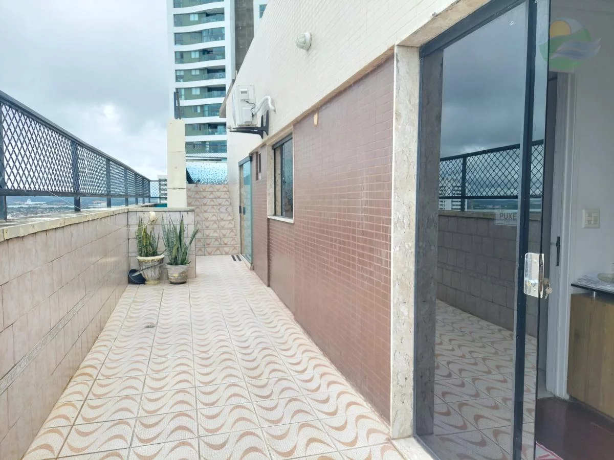 Imagem Cobertura duplex com 3 suites, porcelanato,venda, calçadão de Piedade, em Jaboatão dos Guararapes.