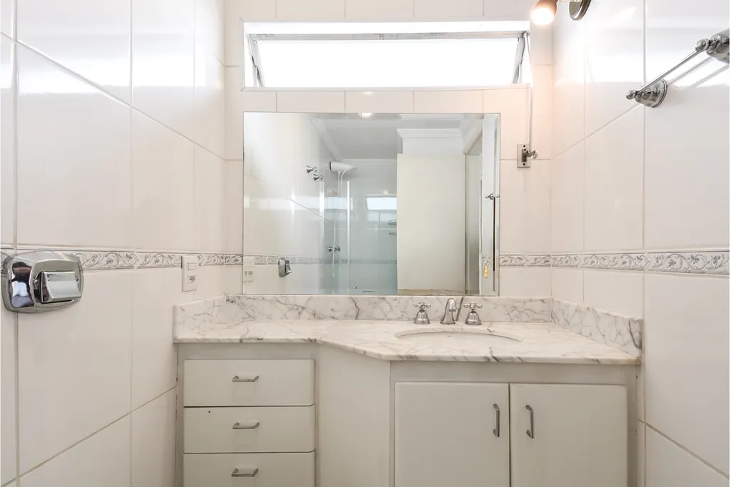 Imagem Apartamento à venda em São Paulo, Moema, com 3 quartos, 97m2