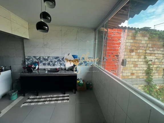 Foto do imóvel Casa à venda na Vila Natal com 4 quartos em Rua Abacaxi Natal