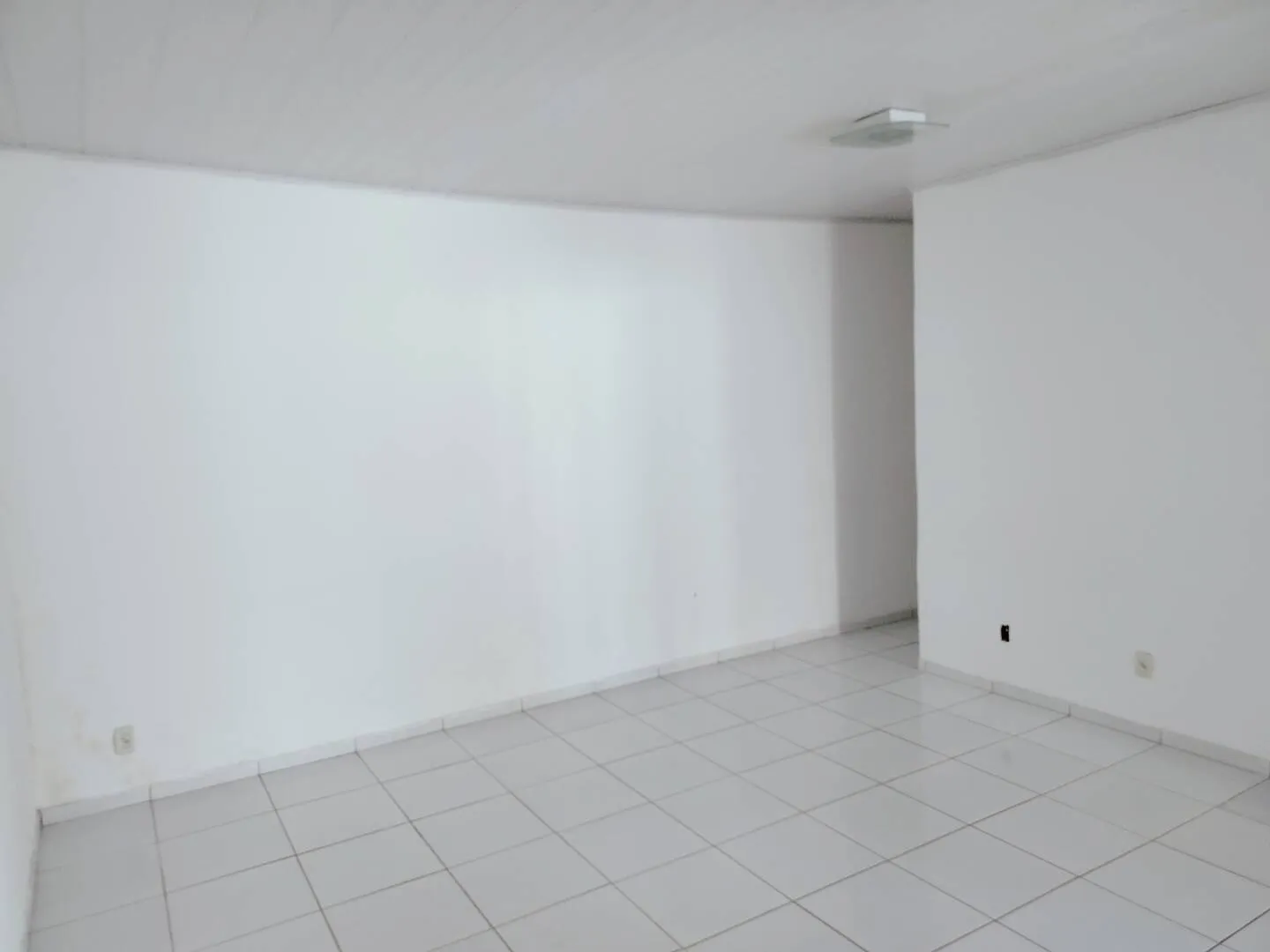 Imagem Casa com 4 quartos Bairro Santa Cruz ll