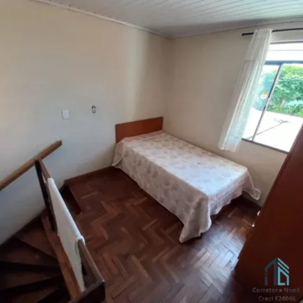 Imagem Casa 02 quartos, edícula, no Capão da Imbuia em Curitiba PR