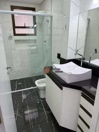 Imagem Apartamento com 2 dormitórios à venda, 60 m² por R$ 330.000 - Enseada - Guarujá/SP