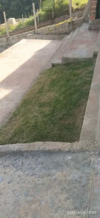 Imagem Casa com Piscina à Venda no Jardim da Laje – Lindóia/SP