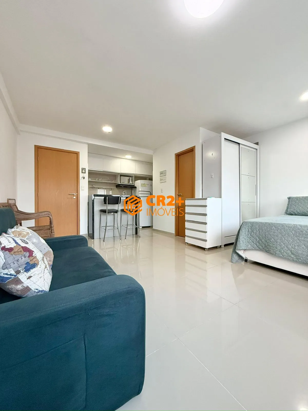 Imagem Vendo Flat semi mobiliado no espinheiro.