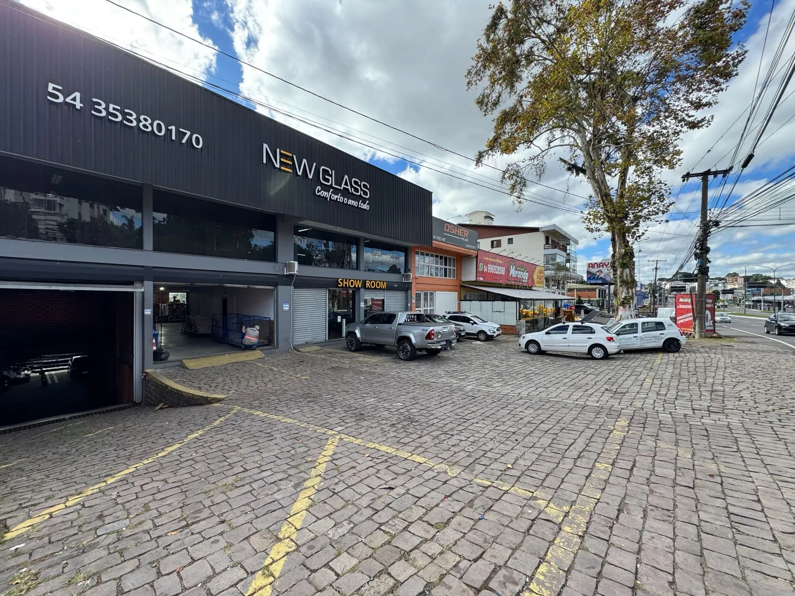 Imagem Pavilhão à venda em Caxias do Sul, De Lazzer, 1022m2