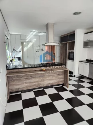 Imagem Casa com piscina e área gourmet no São Paulo II