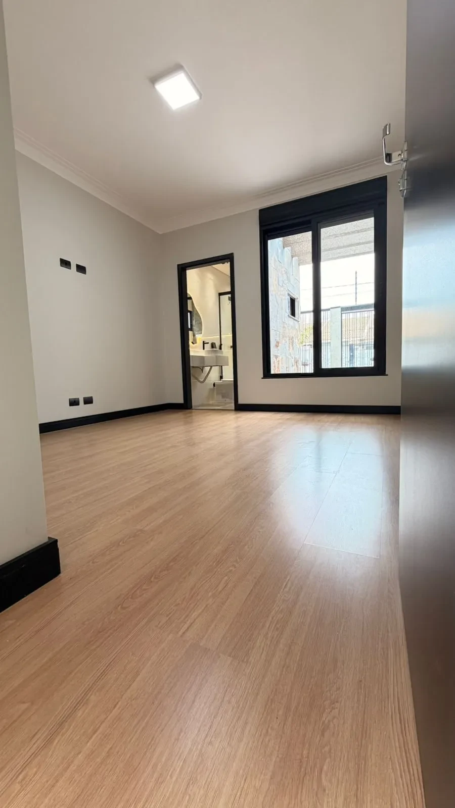 Imagem Casa com 3 Quartos à Venda, 100 m² em Ecovalley Ecologic City - Sarandi