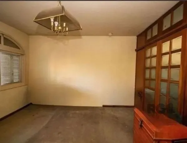 Imagem Casa sobrado no bairro Tristeza de 4 dormitórios 3 vagas