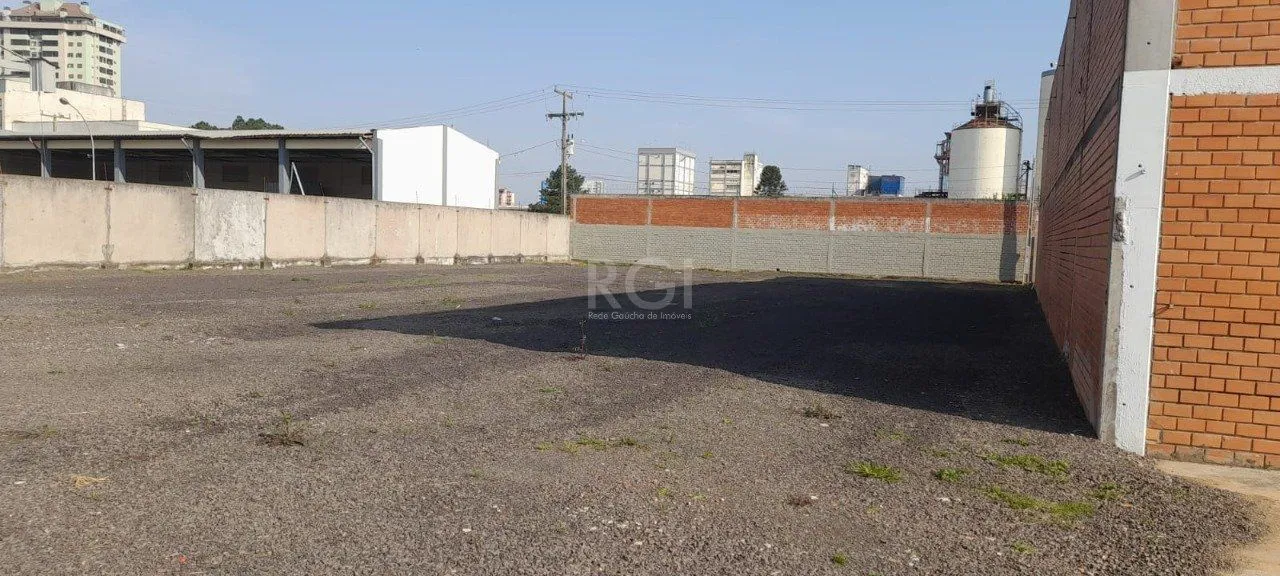 Imagem Pavilhão para Venda - 1296.8m², 0 dormitórios, Três Portos