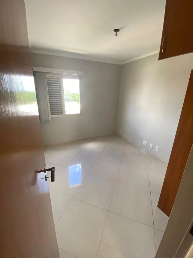 Imagem Descubra a maravilha de viver em Campinas no encantador bairro Taquaral com este esplêndido apartamento de 97 m²