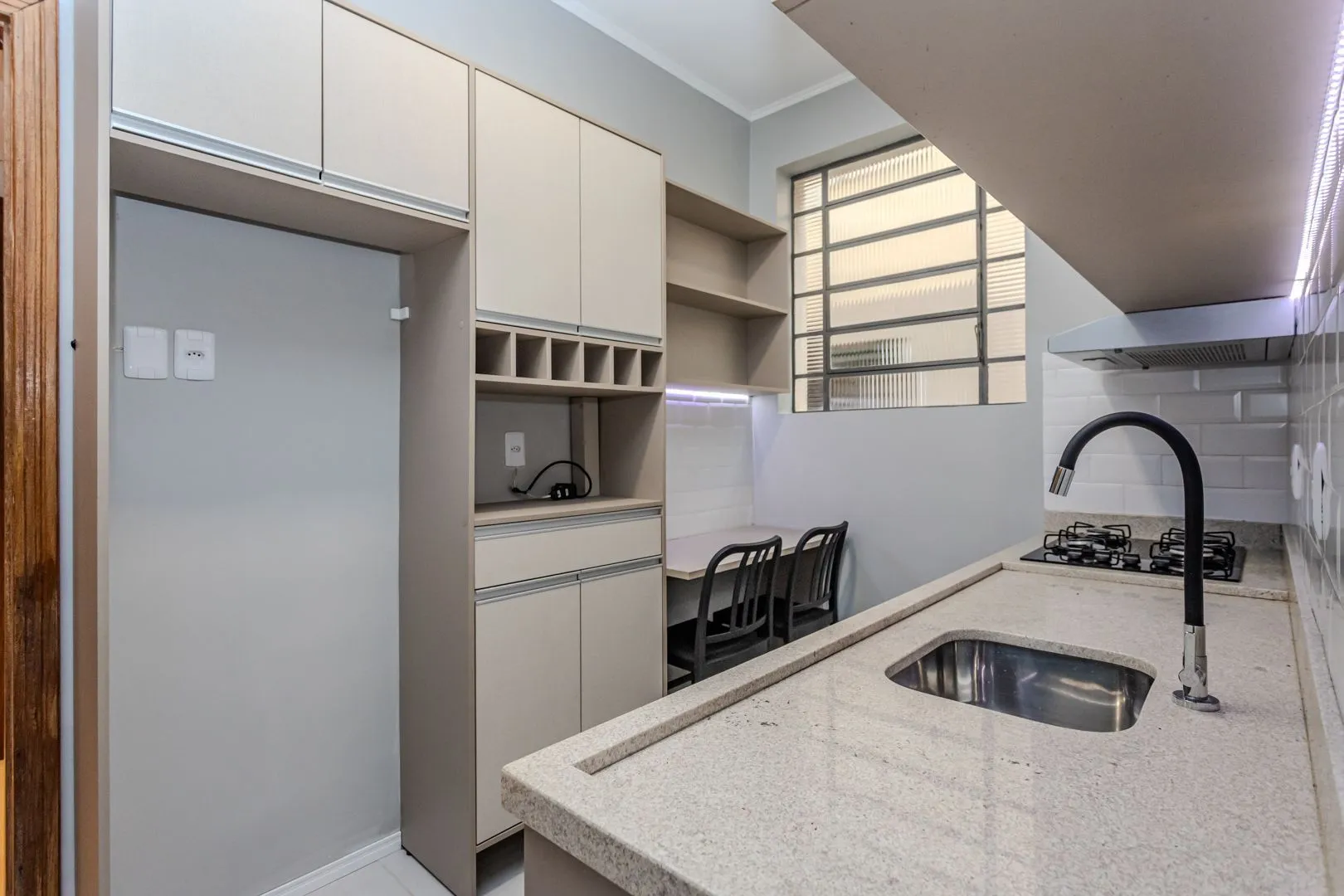 Imagem Apartamento no bairro Petrópolis de 2 dormitórios térreo com pátio DESOCUPADO