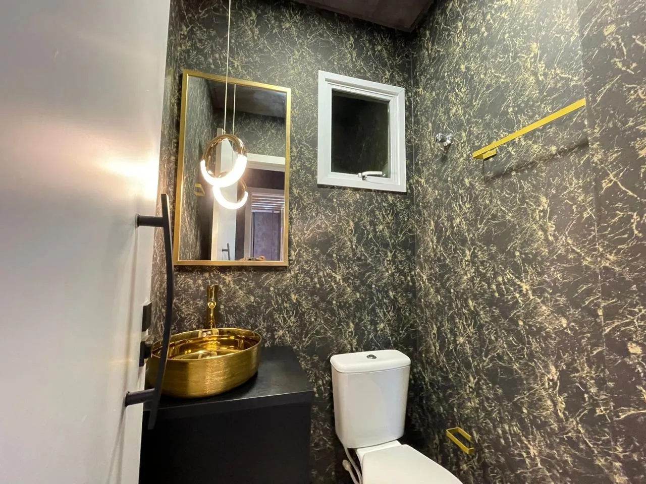 Imagem Apartamento com vista para o mar à venda com 270m2 por R$ 4.990.000,00