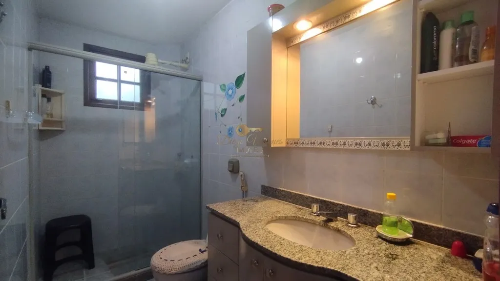 Imagem Casa em Condomínio para Venda em Teresópolis / RJ no bairro Vale Feliz
