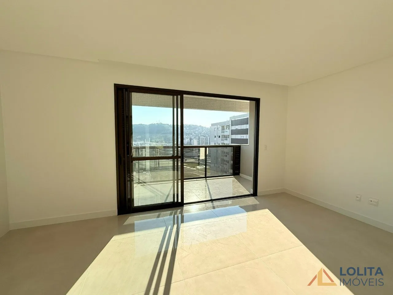 Imagem APARTAMENTO À VENDA 113M² COM 3 SUÍTES NO KOBRASOL - SÃO JOSÉ/SC.