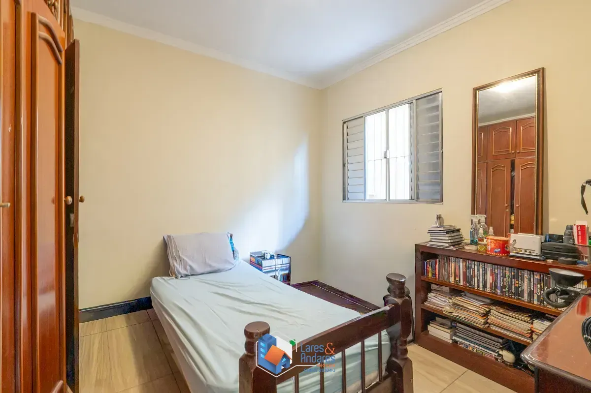 Imagem Casa para venda em Jardim das Palmas com 3 quartos, 168m²