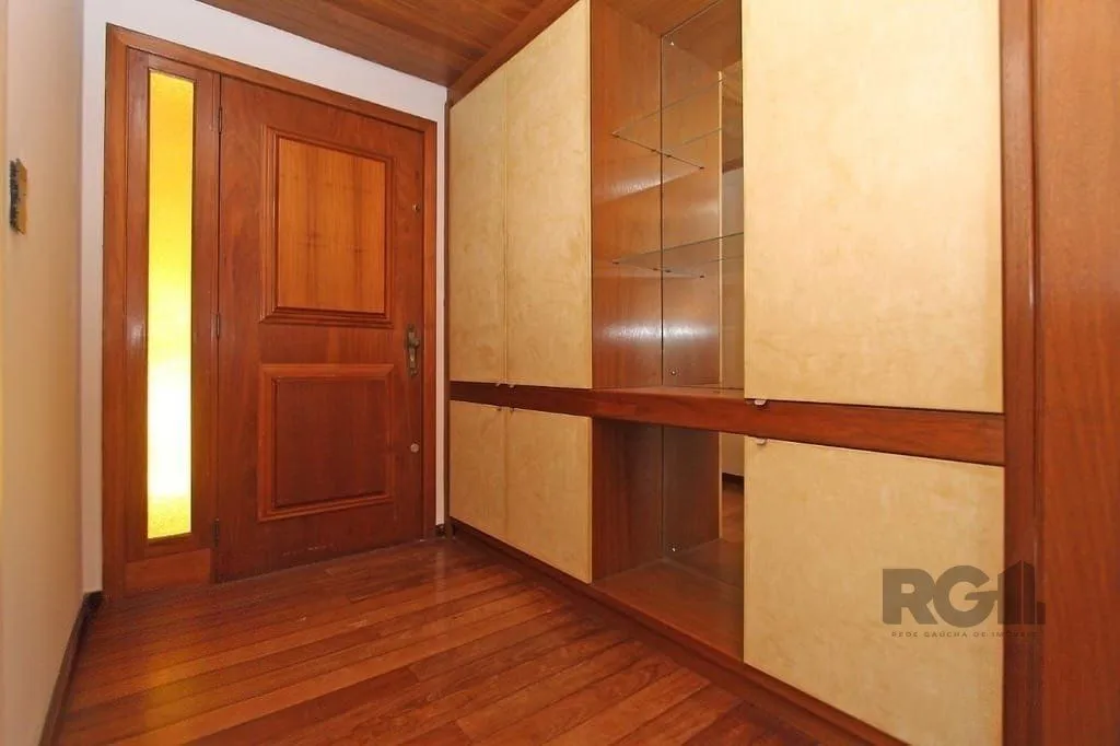 Imagem Excelente apartamento de 148m² com 3 dormitórios e 2 vagas.