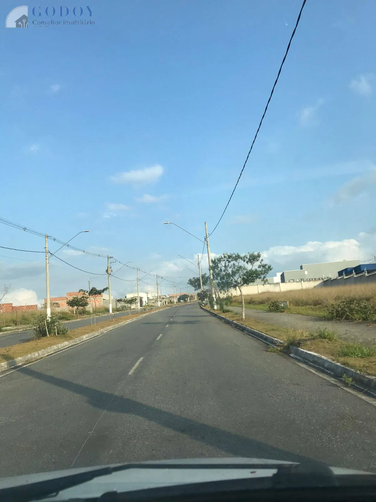 Imagem Terreno Residencial/Comercial à Venda - Vale dos Cristais