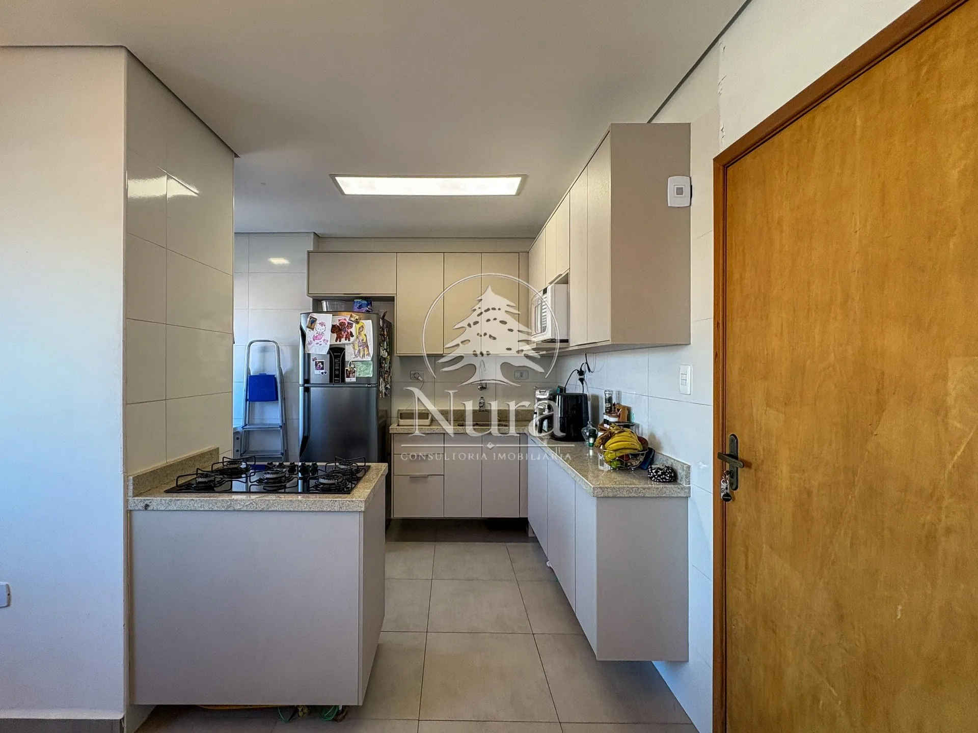 Imagem Apartamento de 2 quartos, 72m² no bairro Campo Grande, em Santos