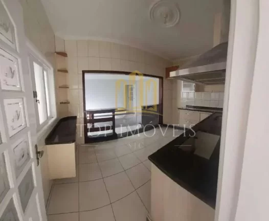 Imagem Maravilhosa casa três dormitórios suítes com sacadas ambiente integrados na reserva do bosque